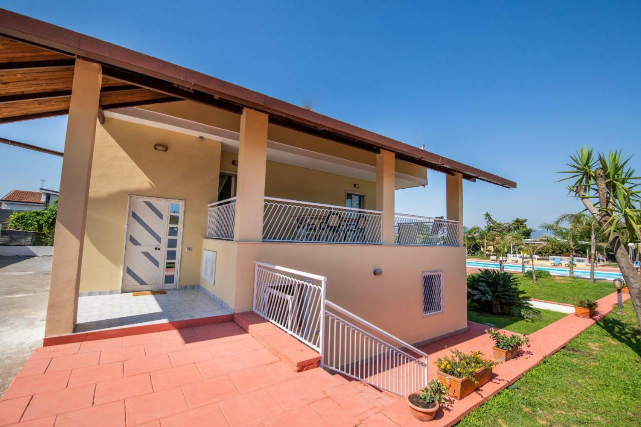 Villa Salvius Scafati Buitenkant foto