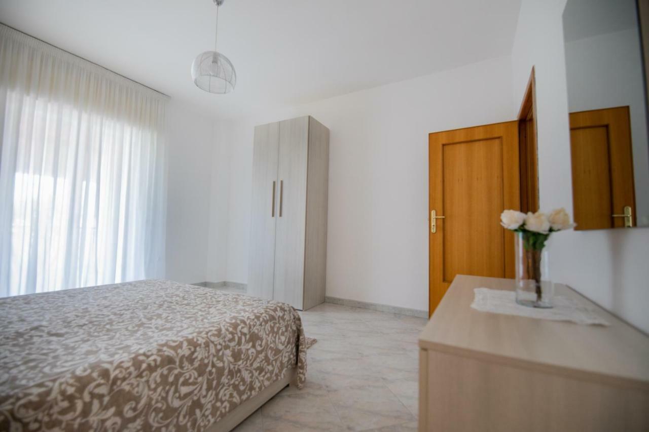 Villa Salvius Scafati Buitenkant foto