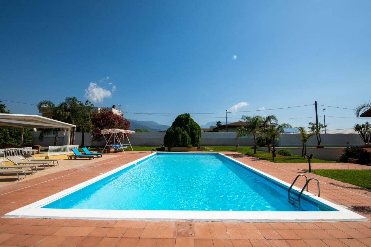 Villa Salvius Scafati Buitenkant foto
